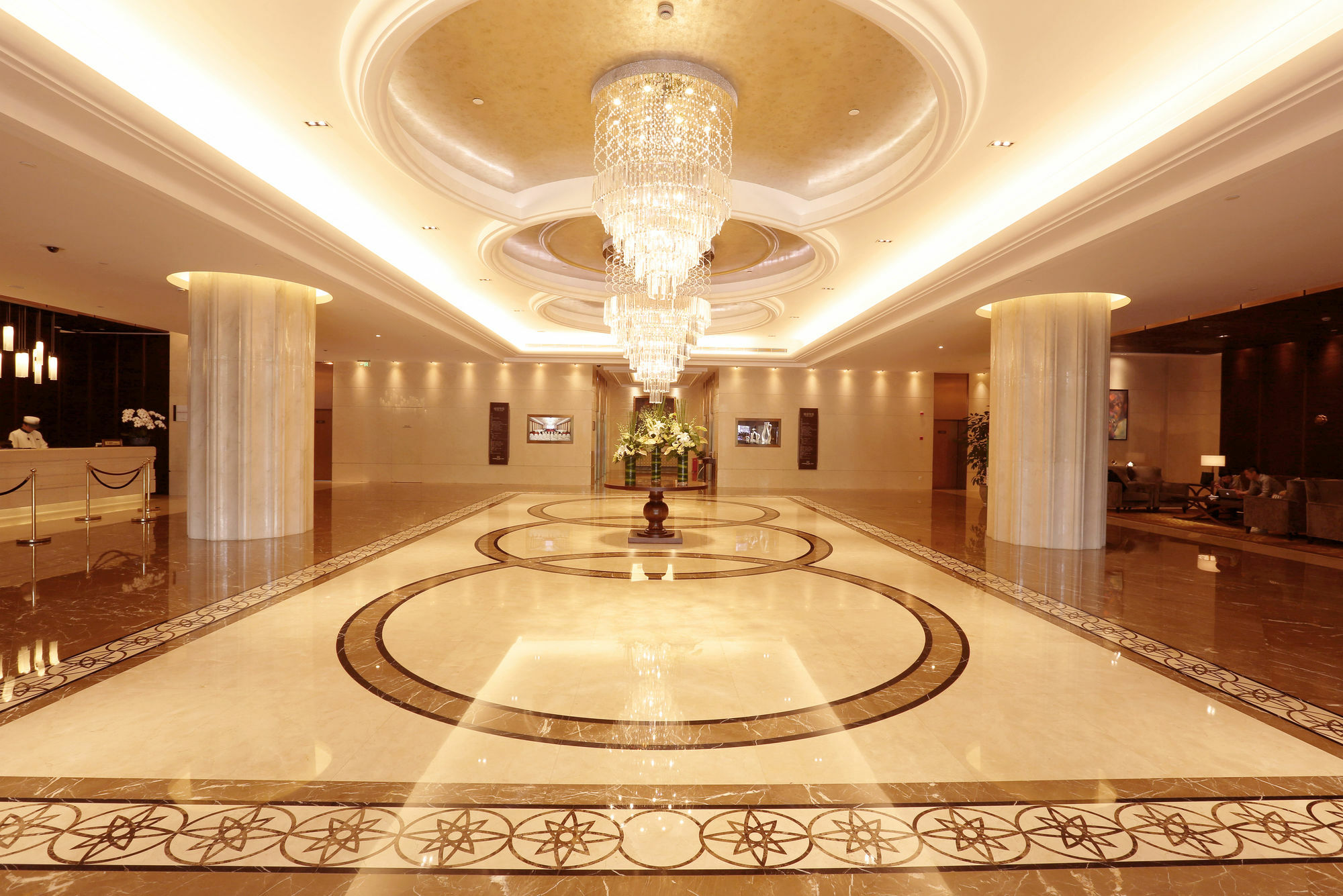 Khách sạn Evergreen Laurel Hotel, Thượng Hải